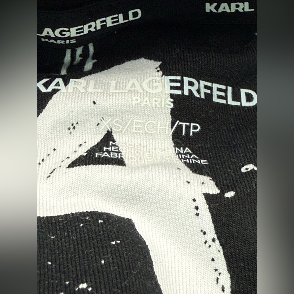 Karl Lagerfeld paris graffiti pullover ribbed round neck in black/white size xs - Picture 7 of 8